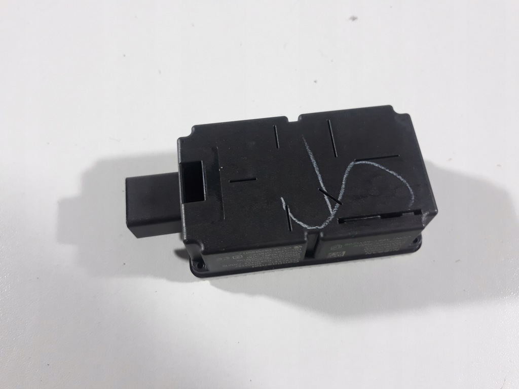 фото №1, Infiniti q50 16r- модуль keyless 285954gr0a