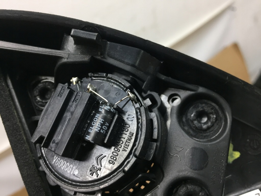 фото №3, Citroen ds7 трикутник динамік двері лівий 9809351180