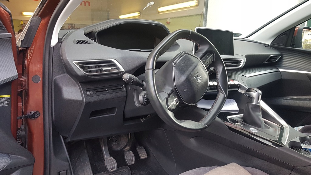 фото №10, V&s електрична кришка багажника багажника peugeot 3008 2016