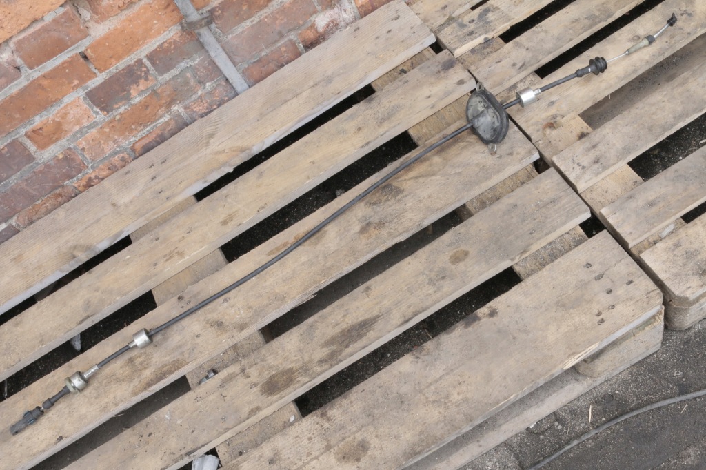 фото №1, Трос перемикання передач bmw e92 325