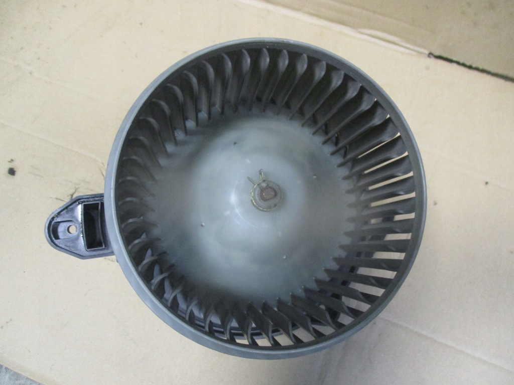 фото №5, Audi a6 c5 вентилятор отопителя 0130111202