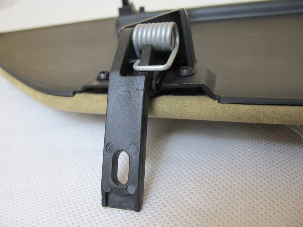 фото №8, Крышка крышка бардачка панели fiat ulysse бежевая