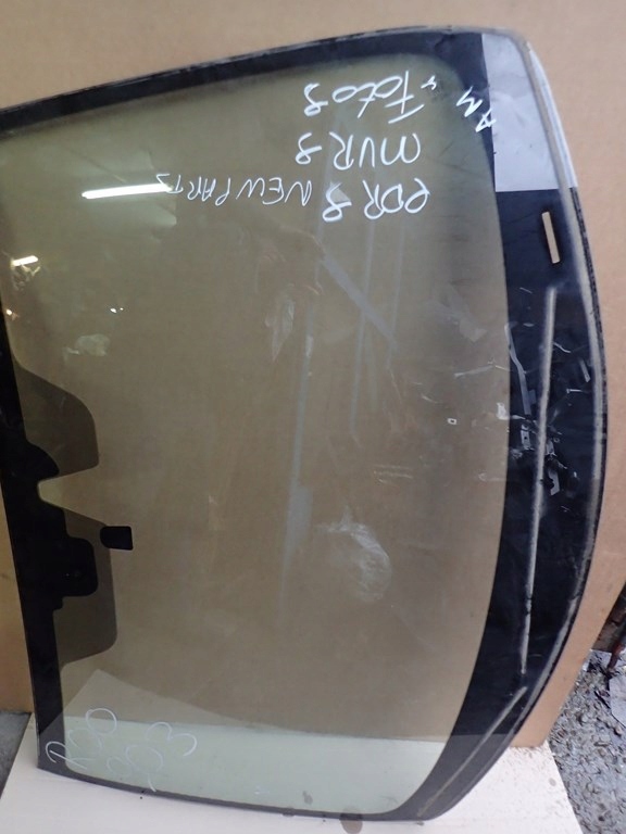 фото №1, Dw infiniti q50 стекло передняя