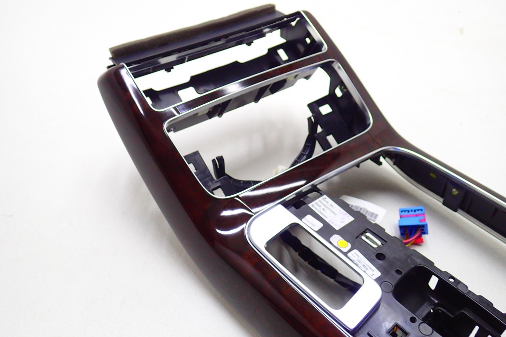 фото №10, ^^ audi a8 4h d4 туннель средний led панель 4h1864348