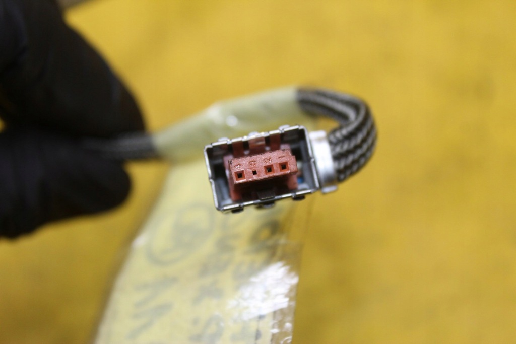 фото №4, Шланг лампы ксенон левый перед vw phaeton