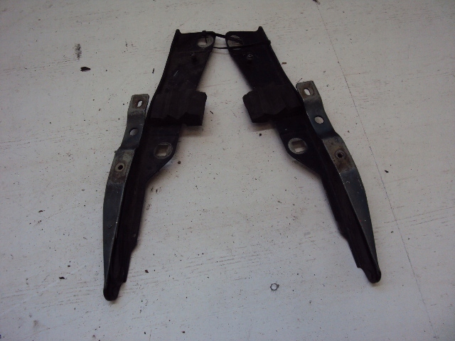 фото №1, Петлі капот jeep cherokee 99-04r.