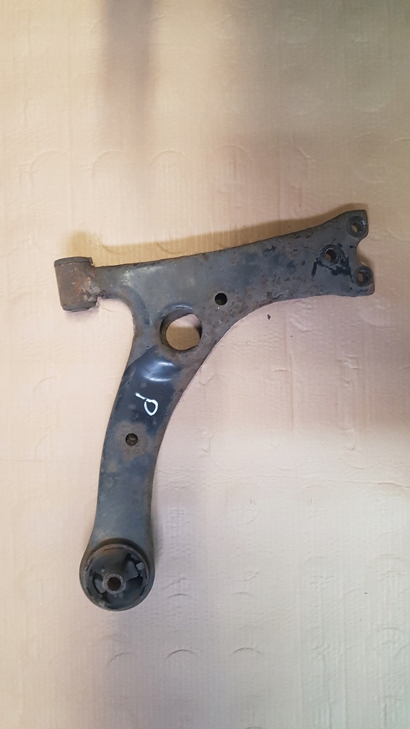 фото №1, Toyota prius 03-09 важіль правий