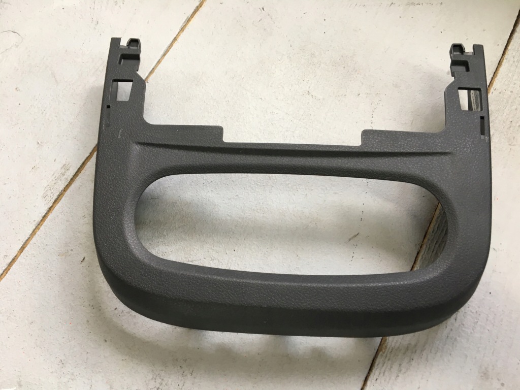 фото №1, Рамка панель кондиционера dacia duster 2017