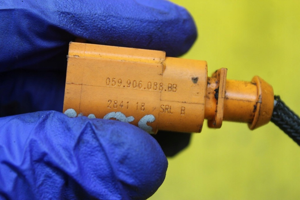 фото №6, Датчик температура вихлопних газів a6 c7 3.0tdi 059906088bb