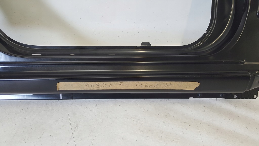 фото №7, Mazda 5 порог металлический правый 2005-2017r