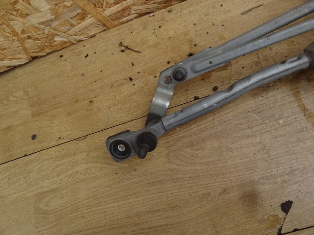 фото №3, Ford fiesta mk7 10 моторчик механизм дворник