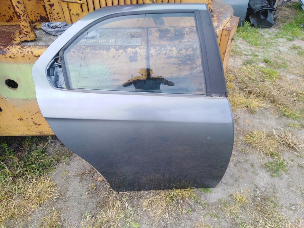 фото №1, Alfa romeo 156 дверь правый задняя 529