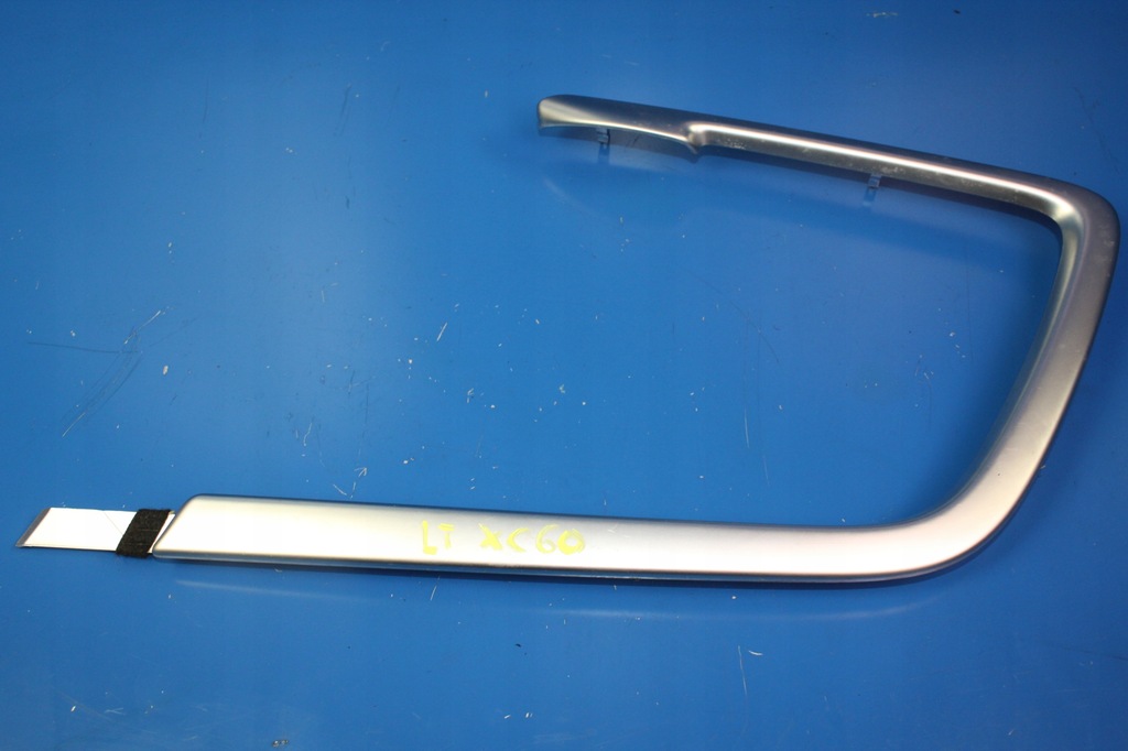 фото №1, Volvo xc60 i рамка обшивка дверь левый задняя