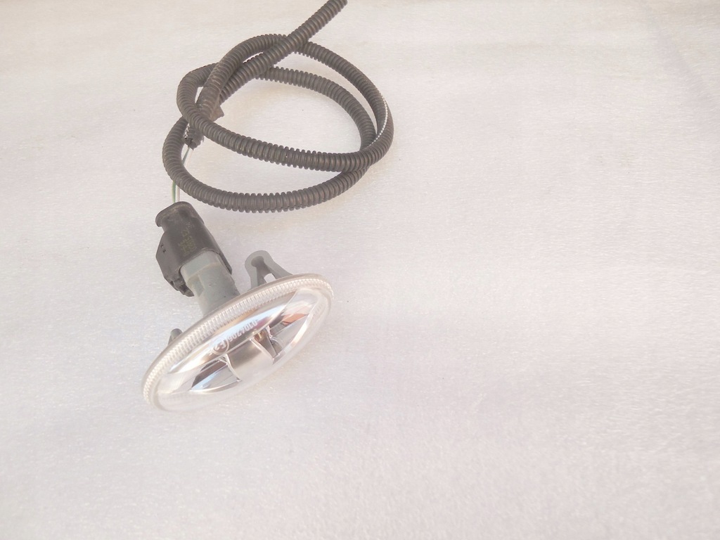 фото №1, Peugeot expert scudo jumpy 2015r поворотник крыла