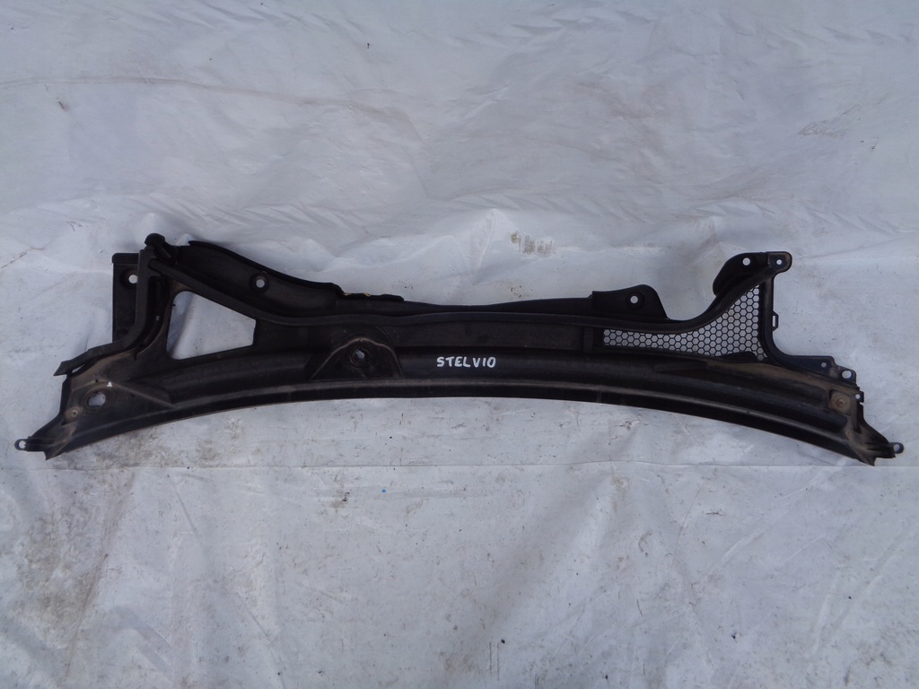 фото №1, Жабо alfa romeo stelvio