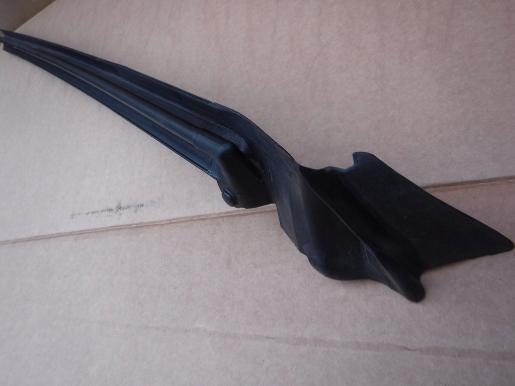 фото №5, Молдинг двері правих ford mustang vi