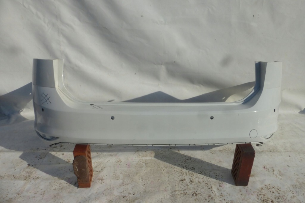 фото №1, Бампер vw golf vii 12-16 kombi задняя 6xpdc