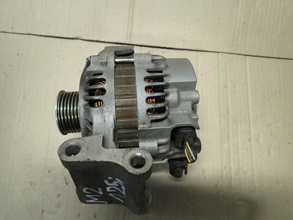 фото №5, Mazda2 mazda 2 бензин 03-07 генератор