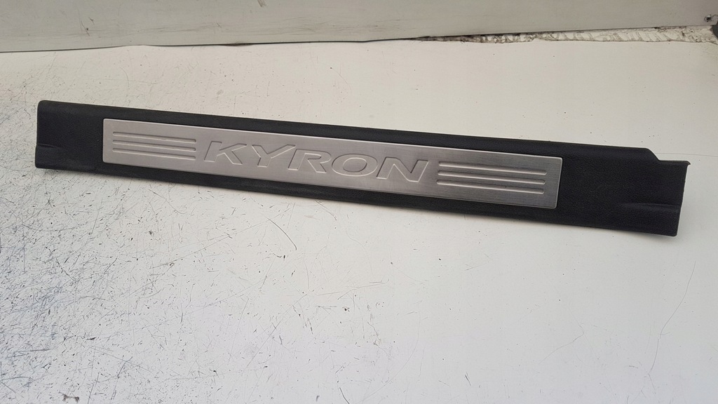 фото №1, Молдинг декоративная порог левый перед ssangyong kyron