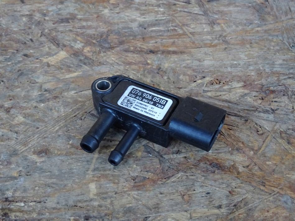 фото №15, Volkswagen оригинальный номер 076906051b датчик давления выхлопных газов