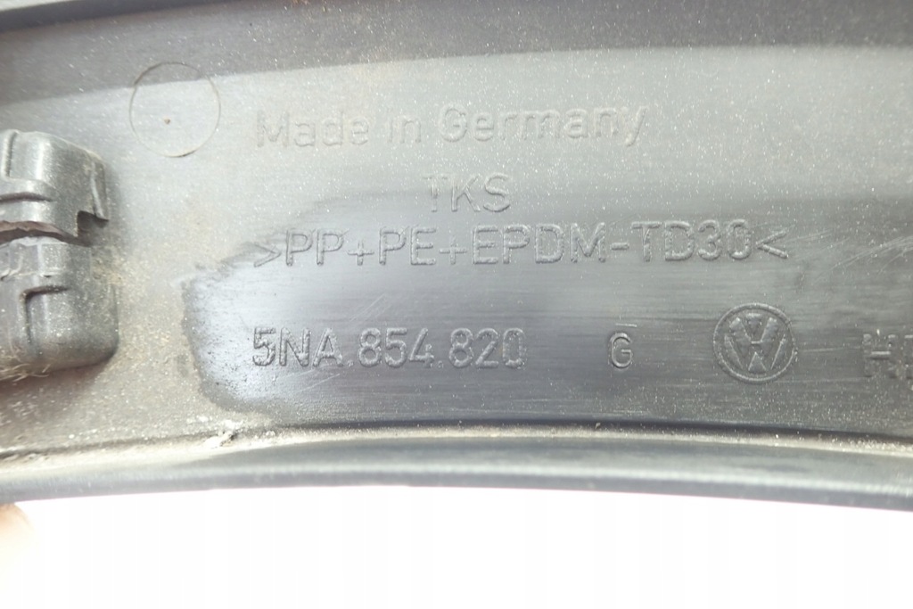 фото №11, Vw tiguan ii молдинг крила права задня 5na854820