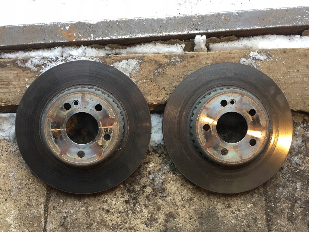 фото №5, Mercedes w205 4matic тормозные диски задняя тормозные колодки акция