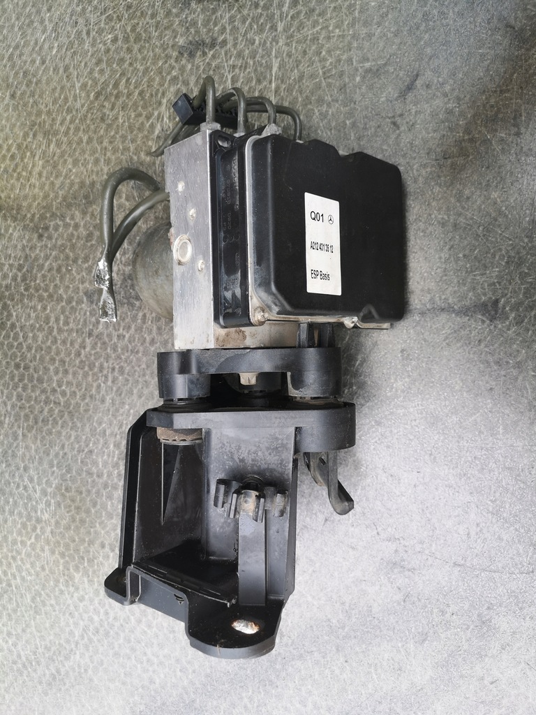 фото №1, Насос abs 2124313512 mercedes w212