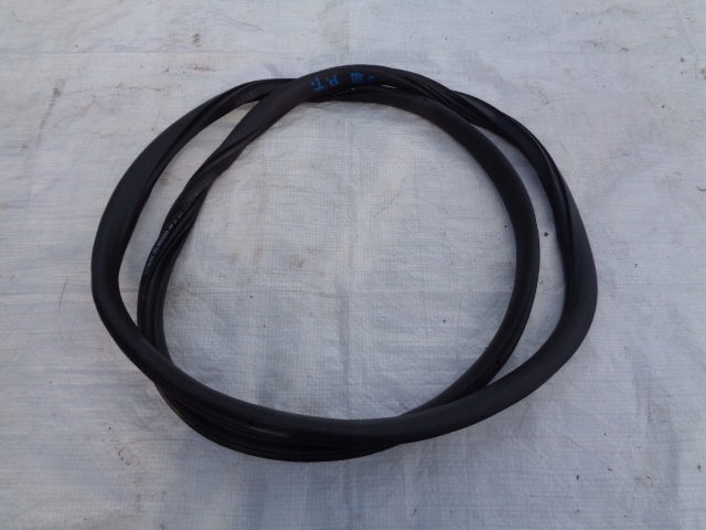 фото №1, Citroen c3 iii прокладка двері права задня