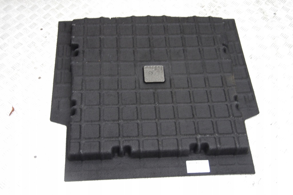 фото №4, Коврик обшивка багажника bmw x1 e84