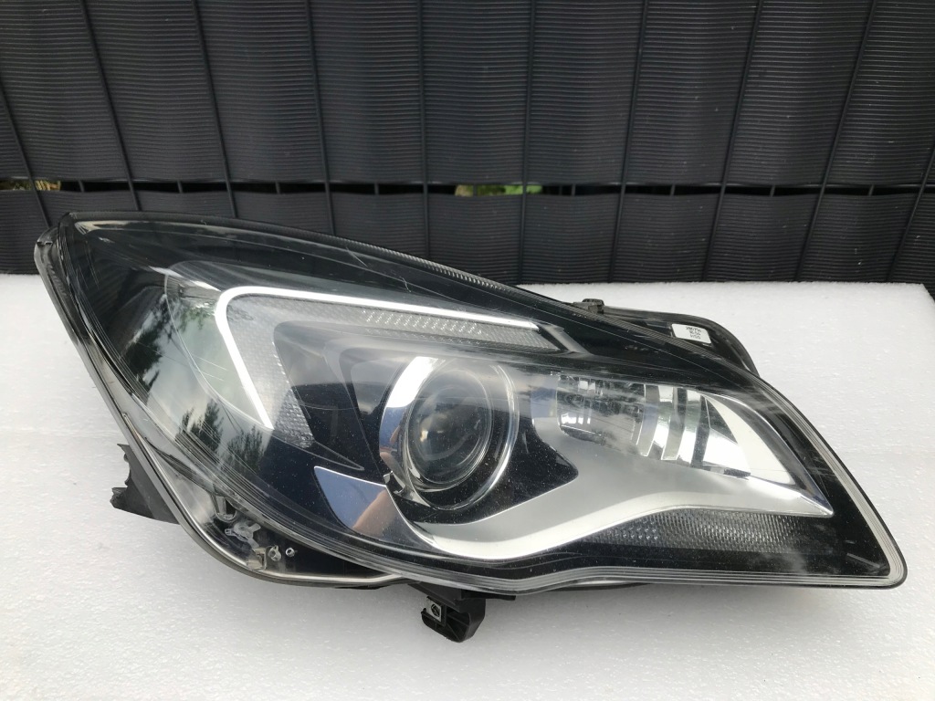 Купити Opel insignia правий фара перед ксенон led рестайлінг  13-