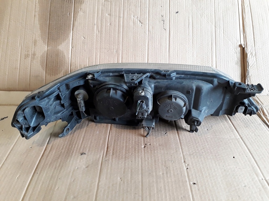 фото №5, Лампа ліва перед renault laguna ii 8200002845