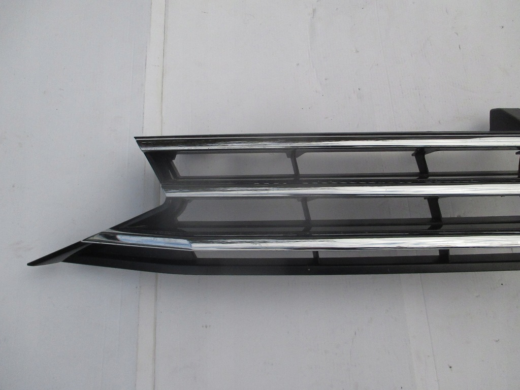 фото №4, Vw touran ii r-line 2015- решітка радіатора решітка радіатора перед 5ta853651h