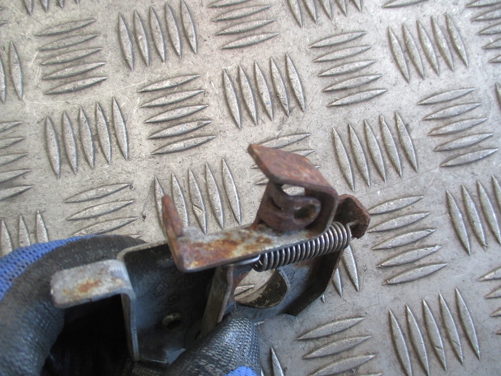фото №5, Замок капот renault megane 02-06r