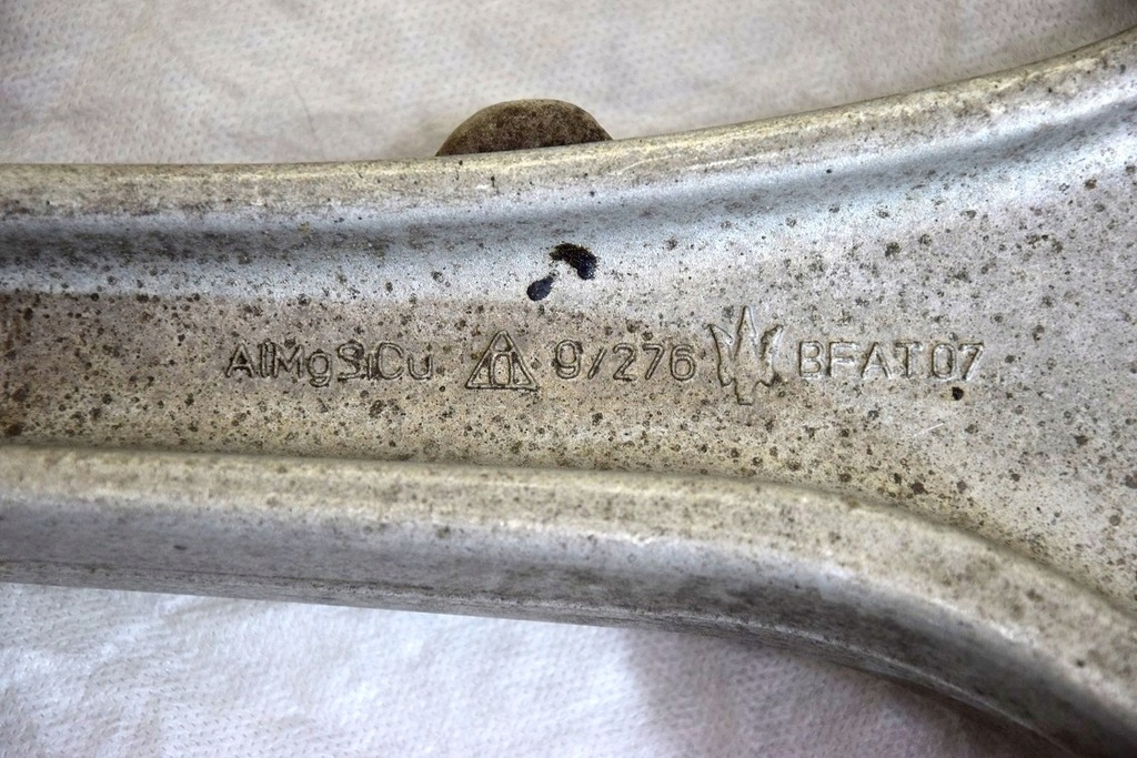 фото №9, Ghibli поворотный кулак рычаг амортизатор диск ступица