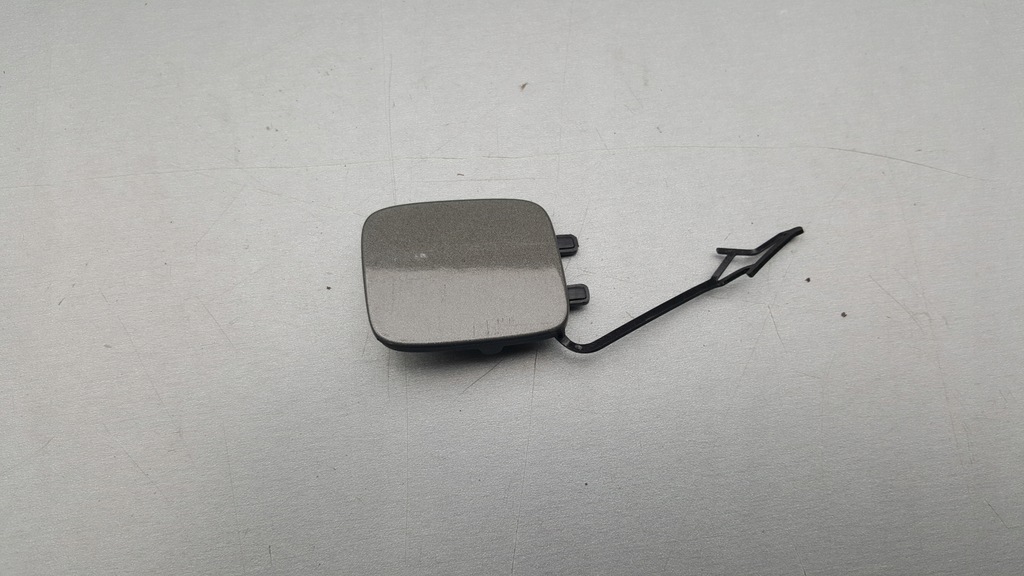 фото №1, Audi оригінальний номер 82a807441a заглушка бампера задня