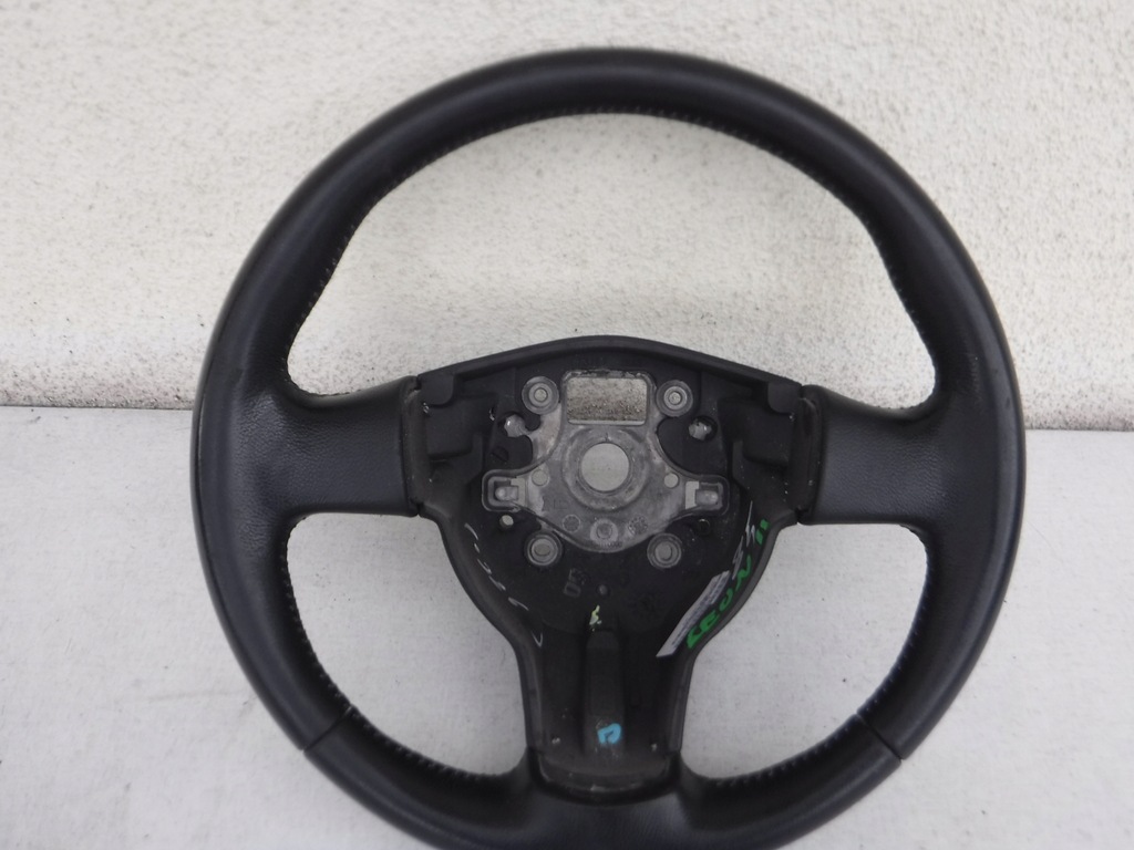 фото №1, Воздуховод кожа seat leon ii