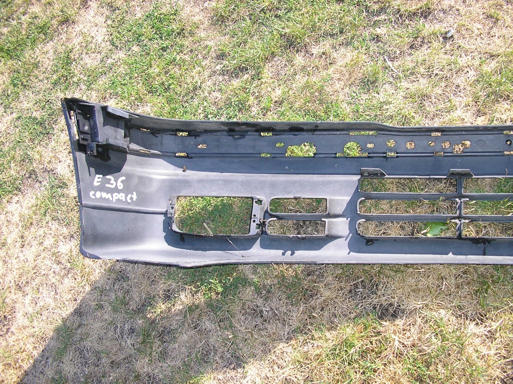 Bmw e36 compact бампер перед передній в Україні