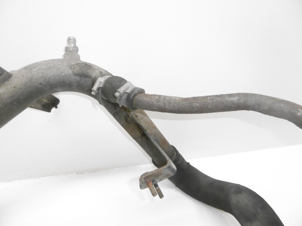 Шланг трубка пабтрубок  воды scania r 1382366 Оригинал