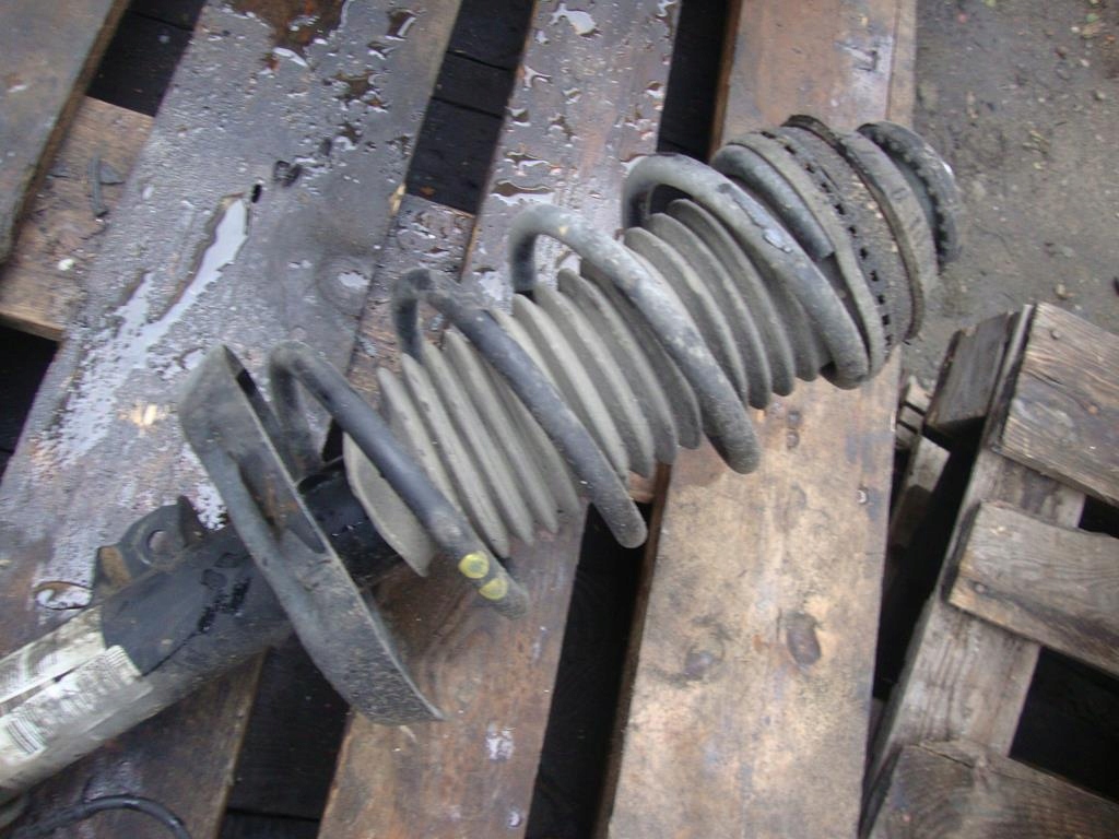 фото №6, Амортизаторна стійка поворотний кулак правий права alfa romeo mito