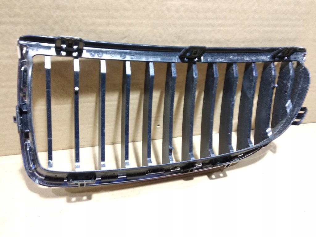 фото №4, Bmw 3 e90 e91 04-08 правая решётка радиатора решётка радиатора решётка радиатора