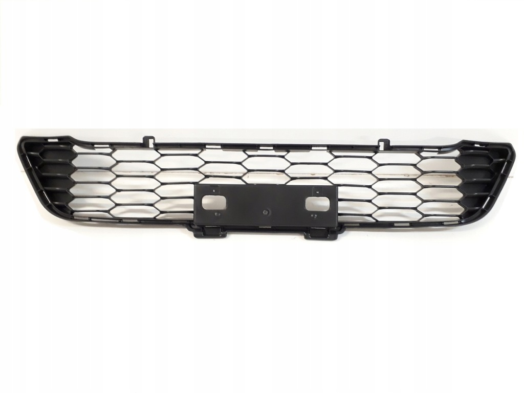 фото №1, Toyota hilux po 2018- нижняя решётка бампера