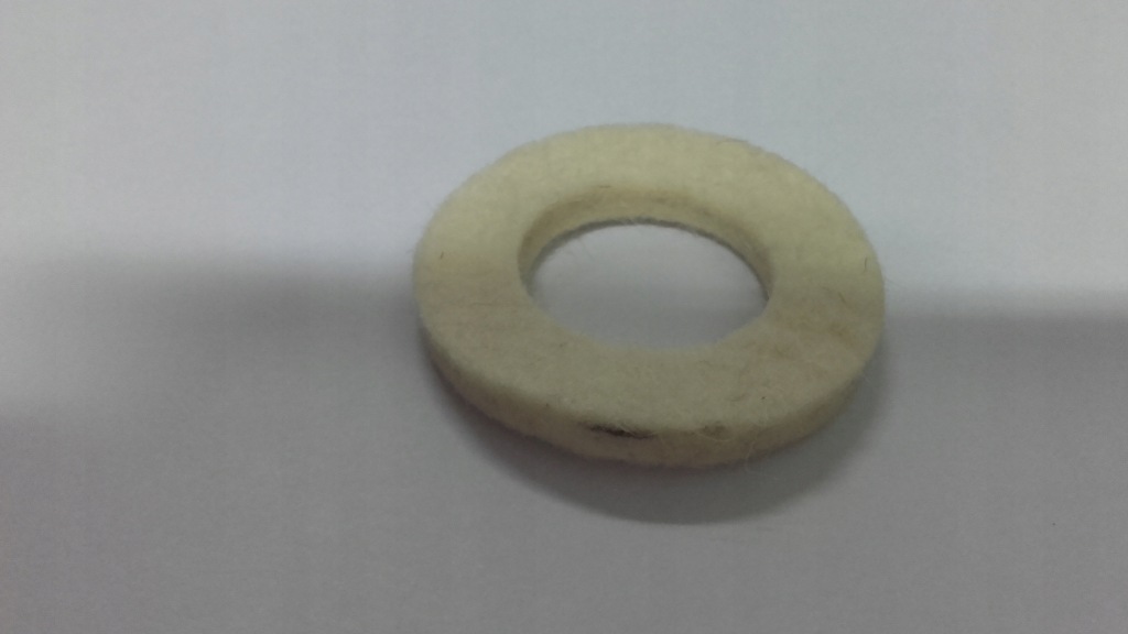 Купити Liaz прокладка повстяна тяга перемикання передач lublin