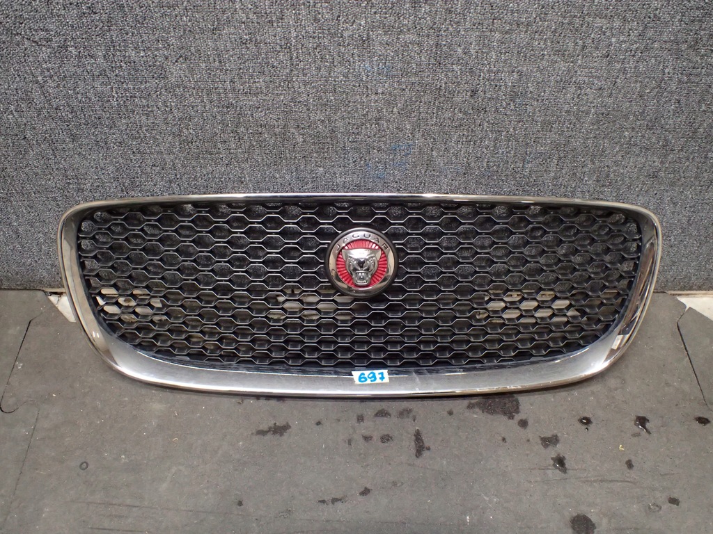 фото №1, Решётка радиатора решётка радиатора jaguar xf xfs 15-