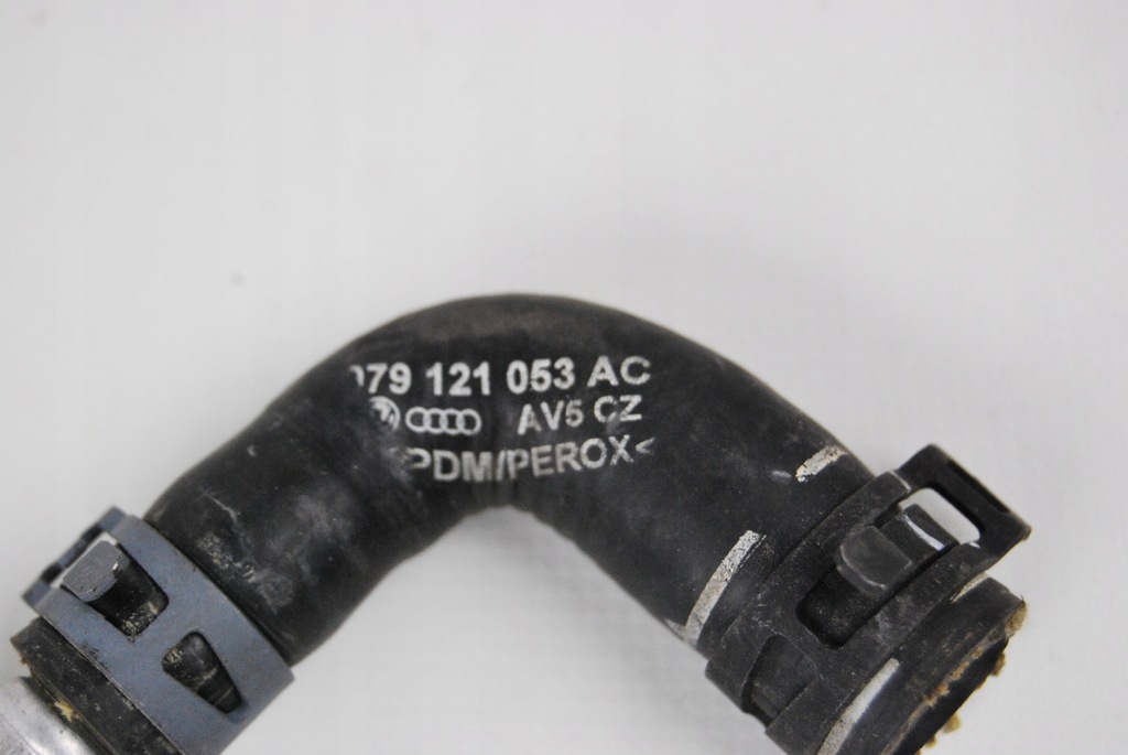 фото №5, Труба шланг wody audi a6 a8 rs4 rs5 079121131ak