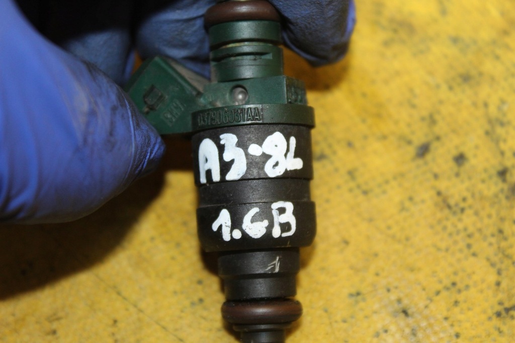фото №7, Инжектор форсунка audi a3 8l 1.6 b 037906031aa