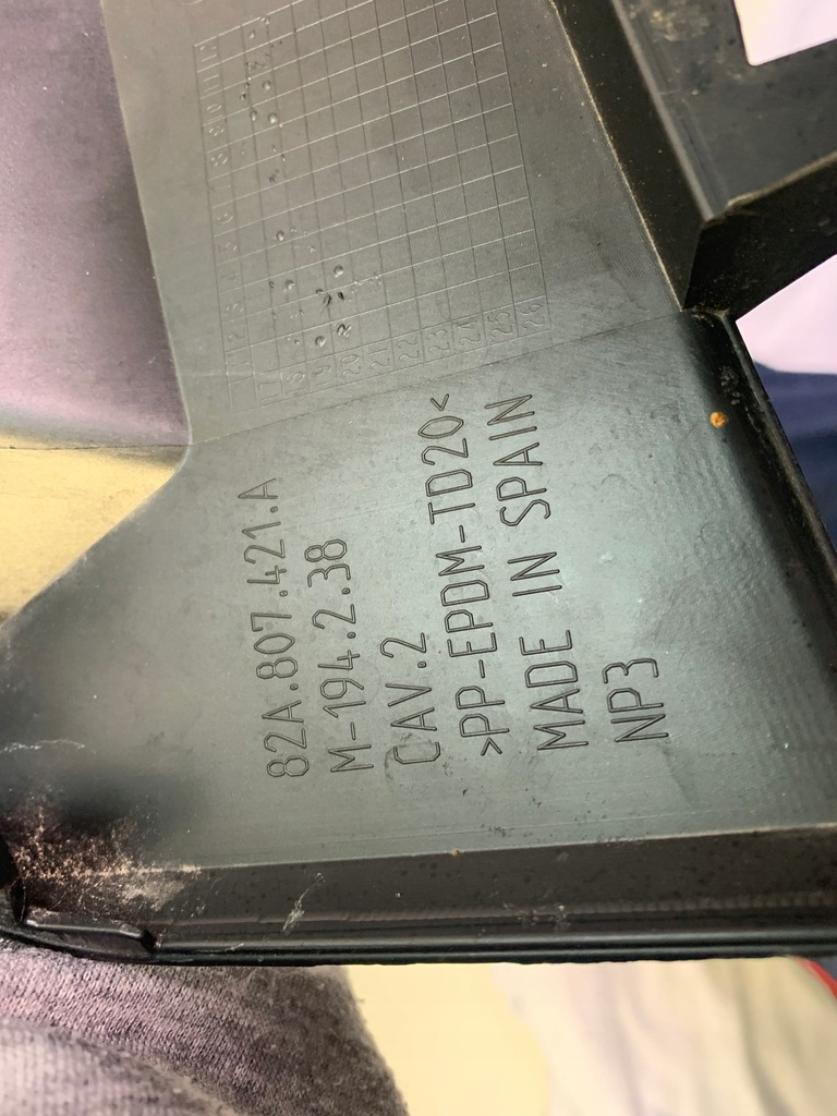 фото №8, Audi a1 s1 82a s line спойлер бампера задняя молдинг