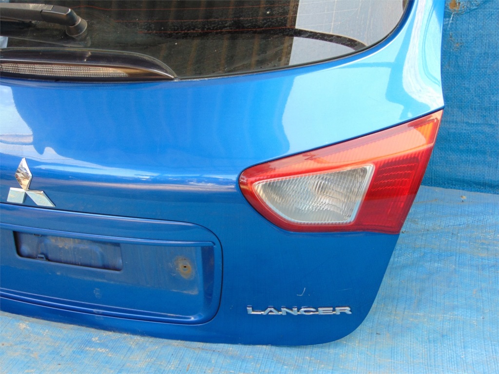 Mitsubishi lancer viii 07- кришка багажника комплектна Оригінал