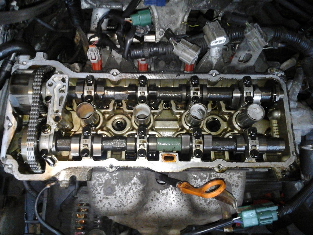 фото №1, Primera p12 1,8 16v вал вали розподільного валу