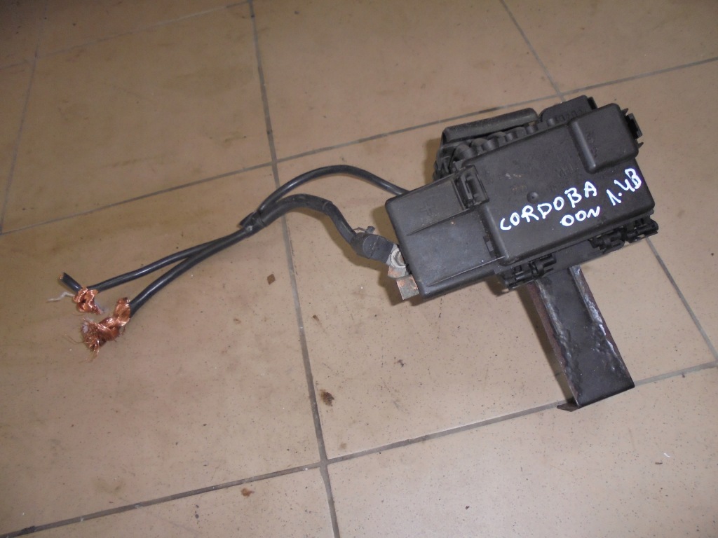 фото №1, Клемма коробка предохранителей cordoba i 1j0937549