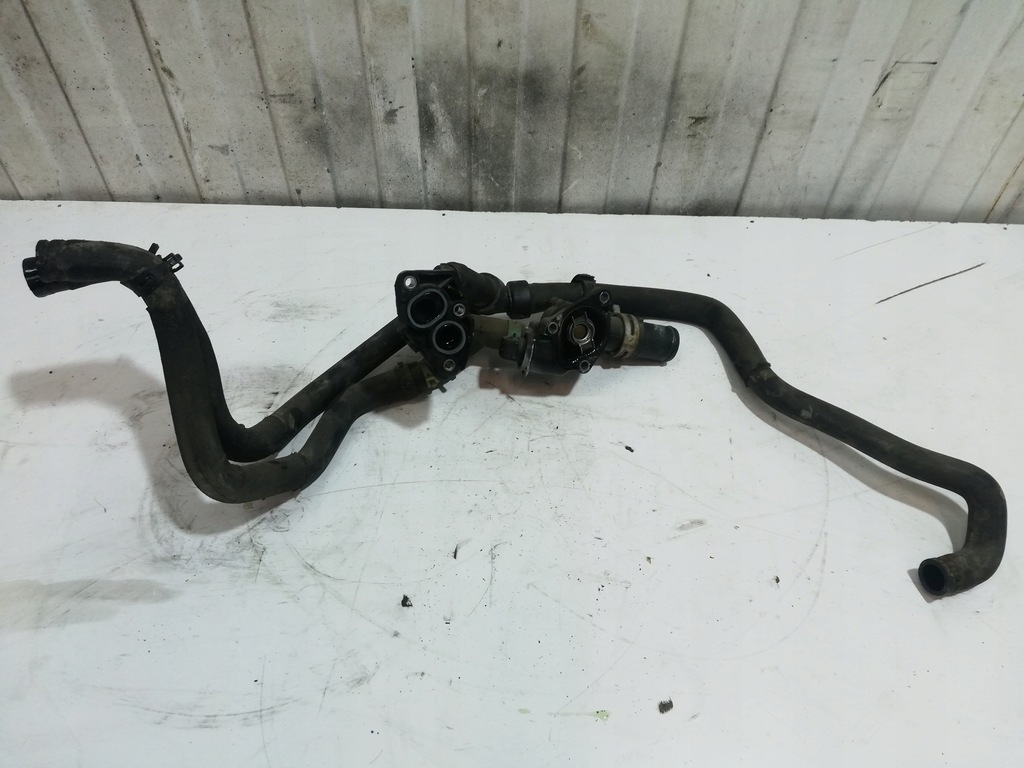 фото №1, Корпус термостата шланг nissan note 6-12 1.5dci